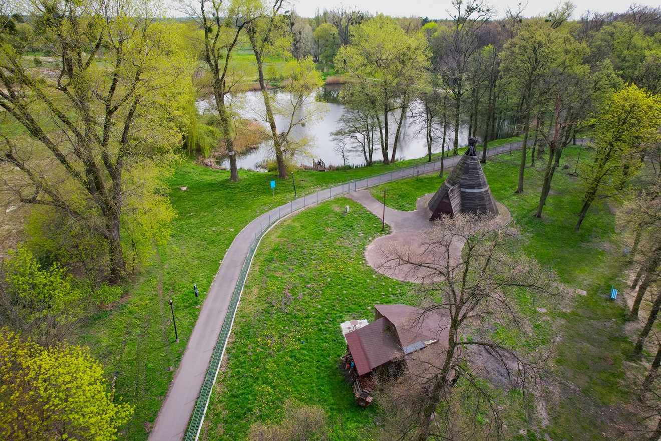 Widok na wigwam z góry